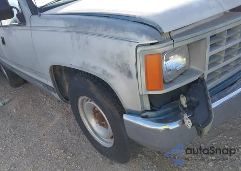 1988 Chevrolet Gmt-400 C2500 from USA, damaged, VIN 1GCFC24K9JZ162487